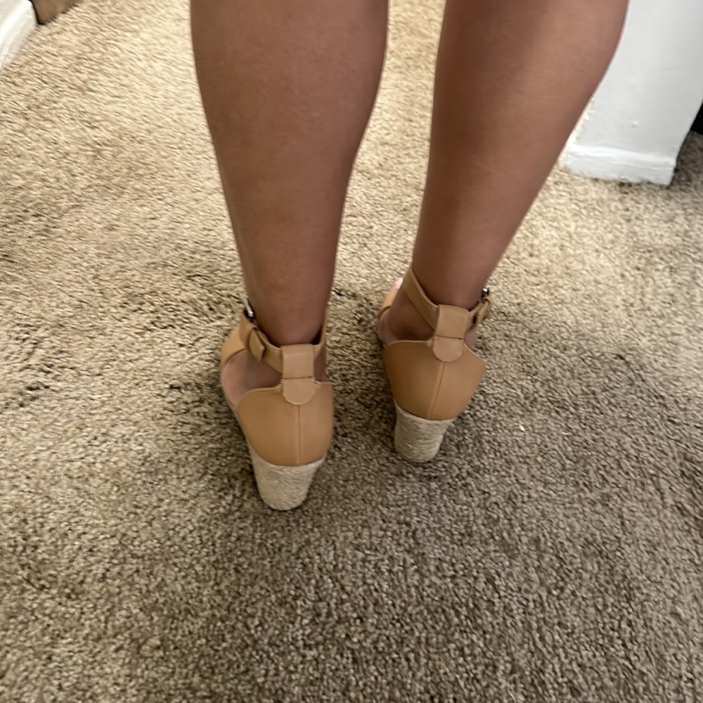 A New Day platforms - Picture 5 of 13